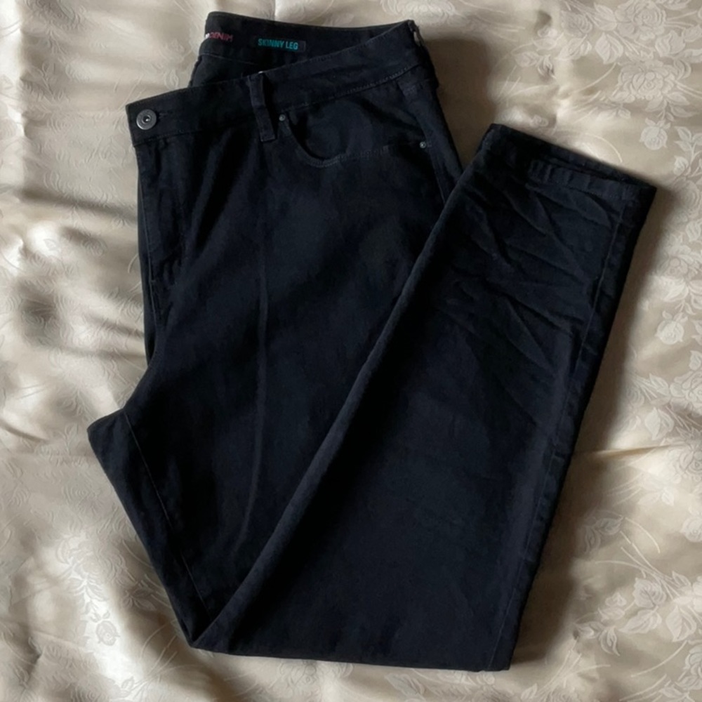 Style & Co. Denim Black Skinny jeans size 18